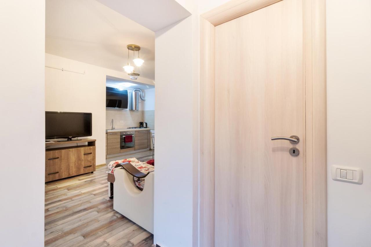 Lucky House Apartment Брашов Екстериор снимка