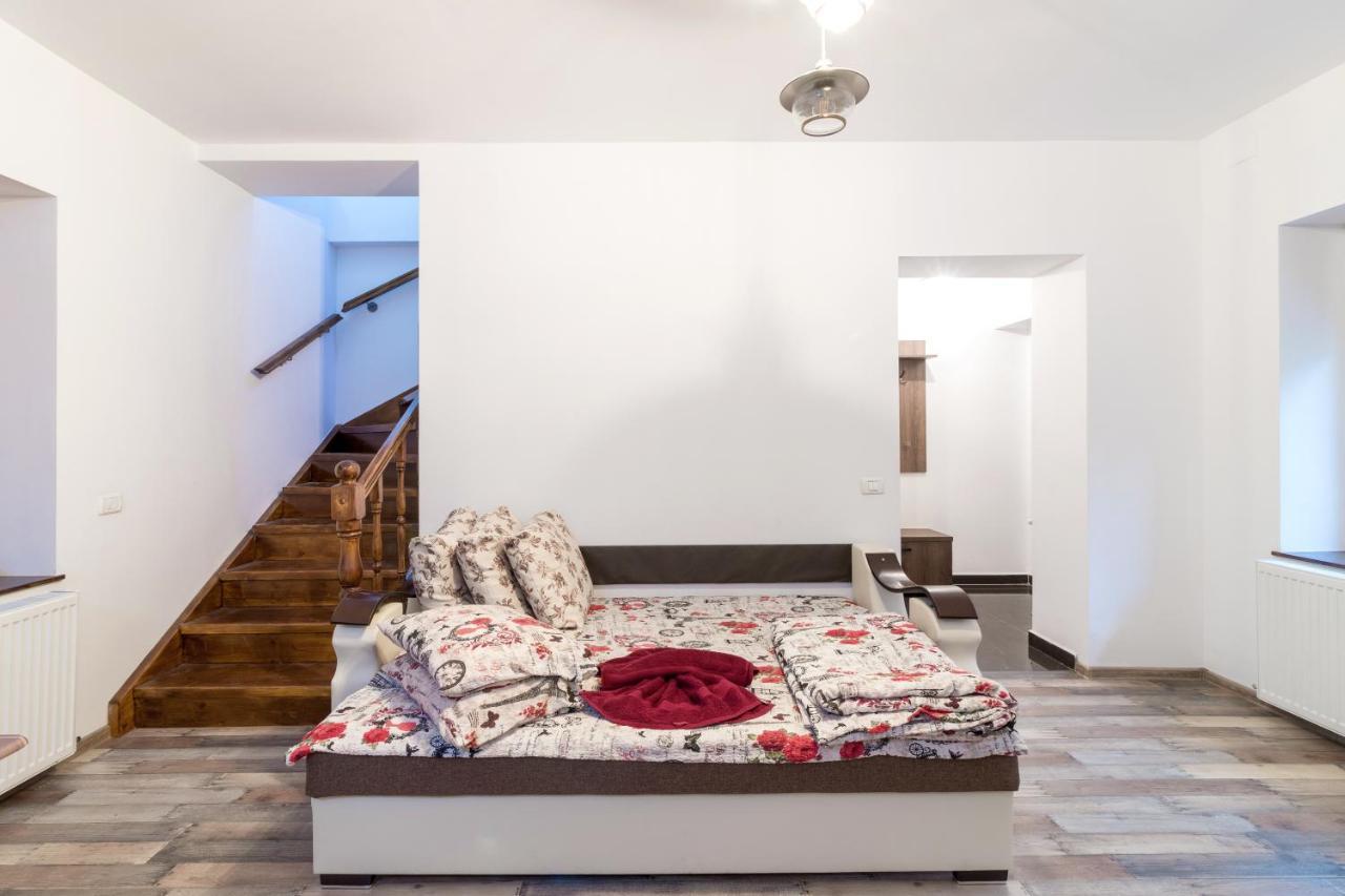 Lucky House Apartment Брашов Екстериор снимка