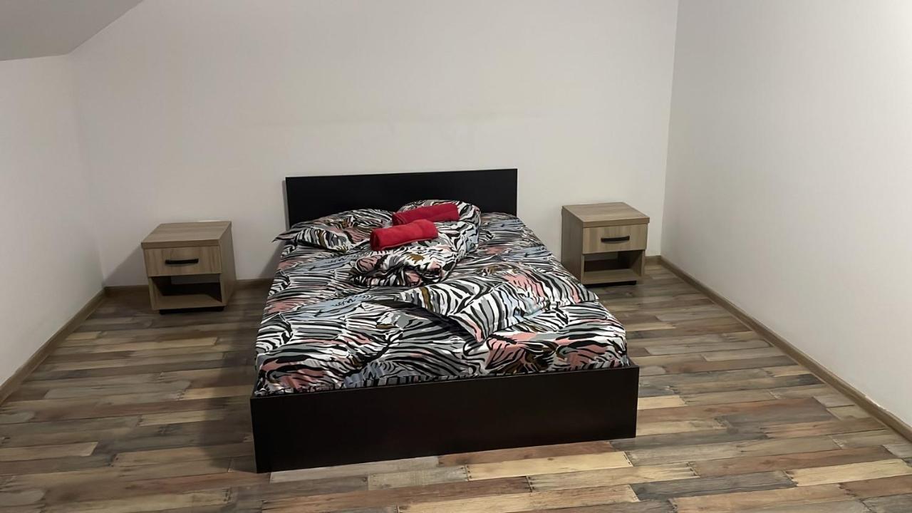Lucky House Apartment Брашов Екстериор снимка
