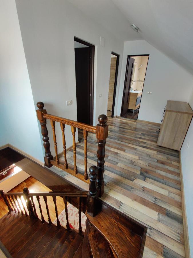 Lucky House Apartment Брашов Екстериор снимка